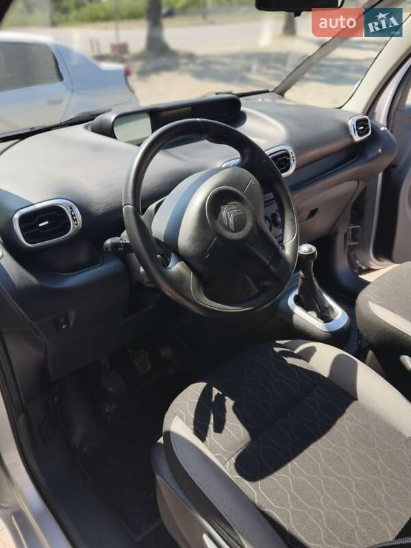 Мінівен Citroen C3 Picasso 2014 в Дніпрі