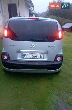 Хэтчбек Citroen C3 Picasso 2012 в 