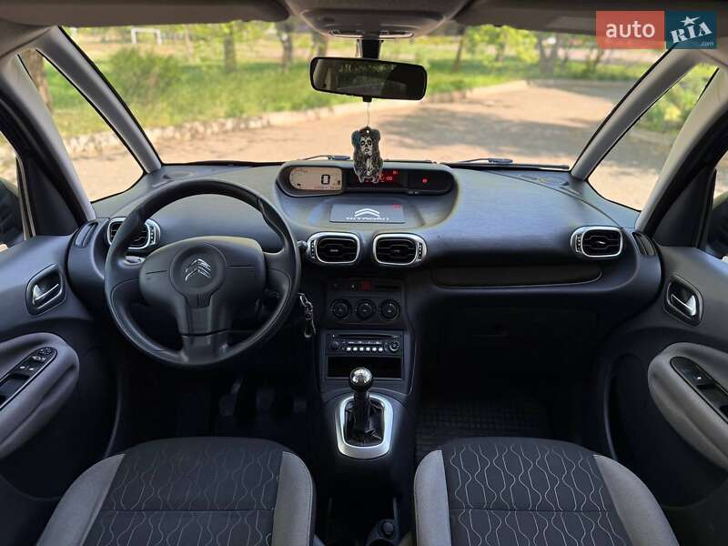 Минивэн Citroen C3 Picasso 2013 в Кривом Роге