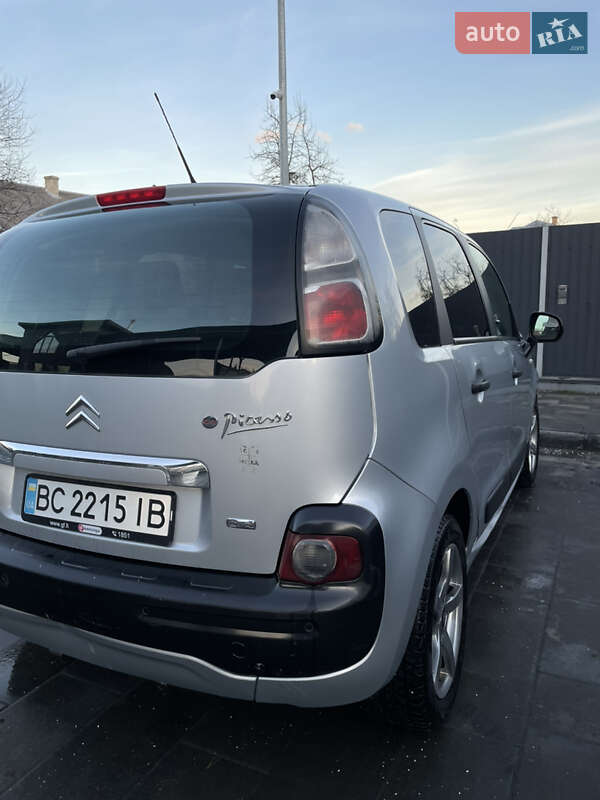 Минивэн Citroen C3 Picasso 2011 в Самборе