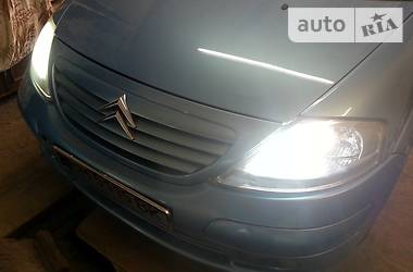 Хетчбек Citroen C3 2003 в Сумах