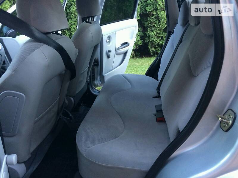 Хэтчбек Citroen C3 2007 в Киеве