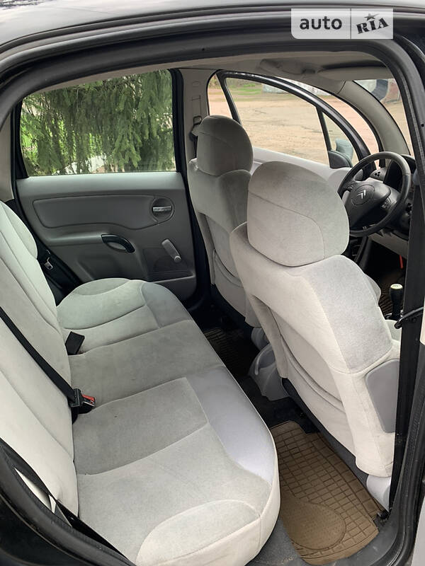 Хэтчбек Citroen C3 2002 в Прилуках фото 8 Хэтчбек Citroen C3 2002 в Прилуках
