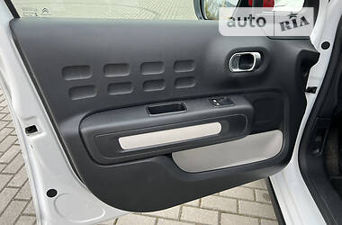 Хэтчбек Citroen C3 2019 в 
