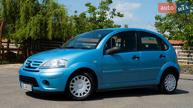 Хэтчбек Citroen C3 2009 в Гайвороне