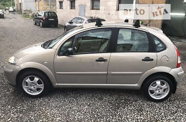 Хэтчбек Citroen C3 2006 в 
