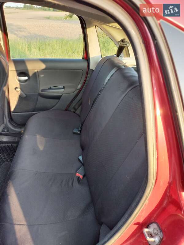 Хэтчбек Citroen C3 2009 в Киеве