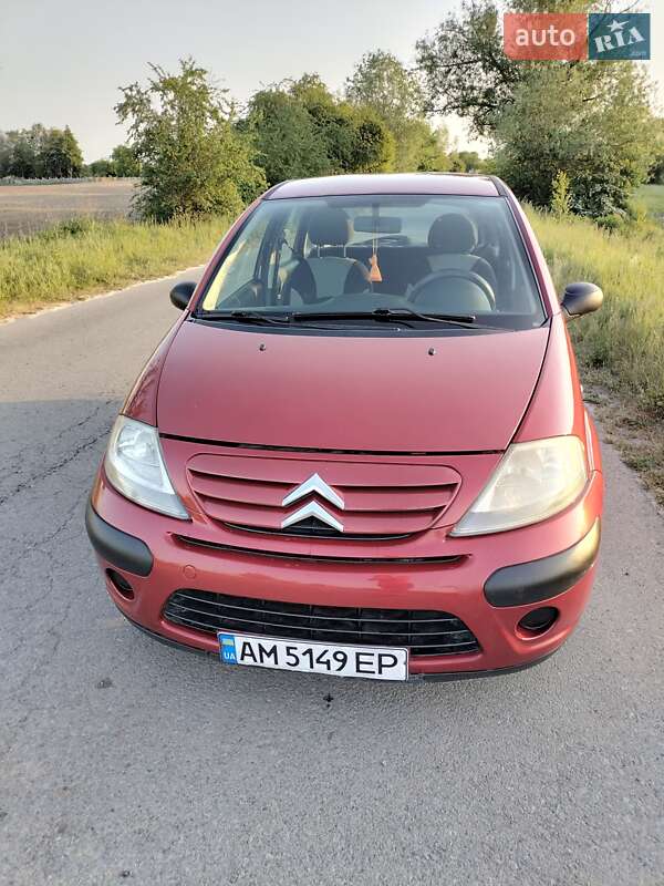 Хэтчбек Citroen C3 2009 в Киеве
