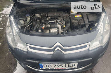Хэтчбек Citroen C3 2013 в 
