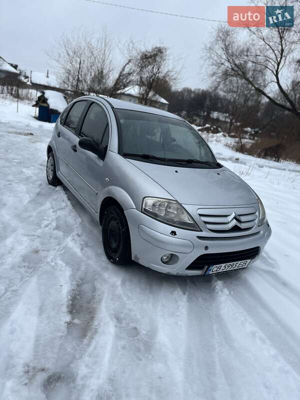 Хэтчбек Citroen C3 2005 в Прилуках