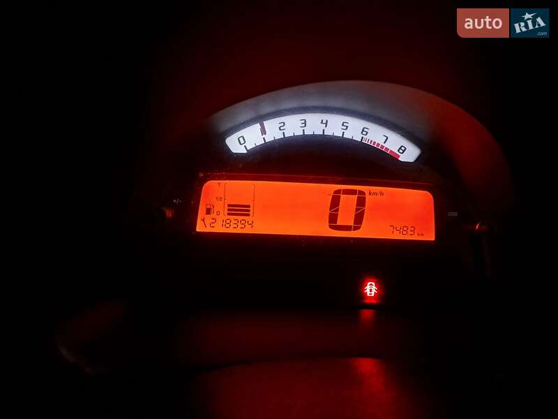 Хэтчбек Citroen C3 2005 в Прилуках