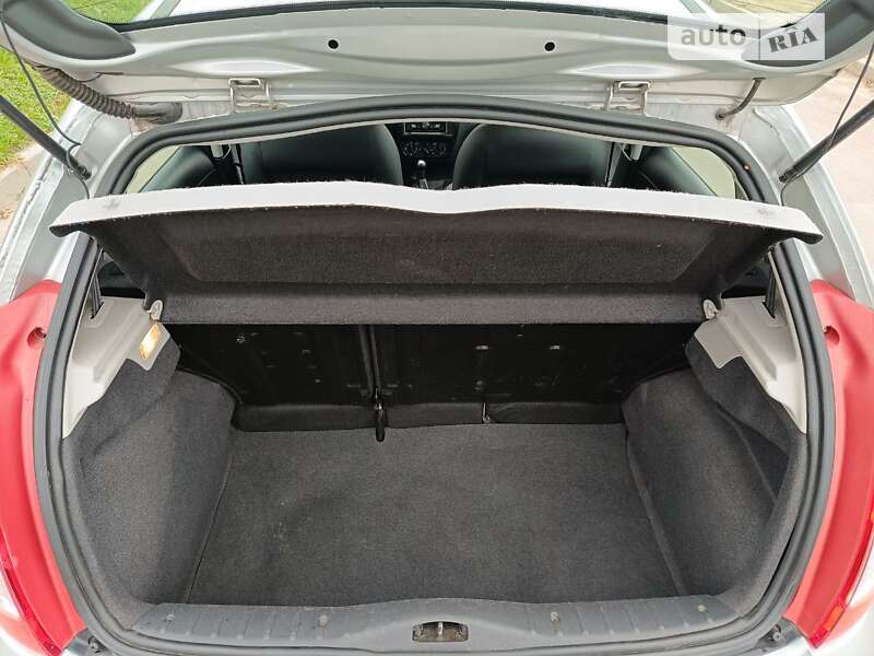 Хэтчбек Citroen C3 2009 в Луцке