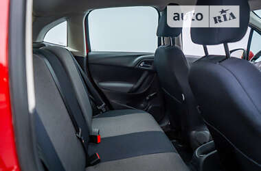 Хэтчбек Citroen C3 2010 в 