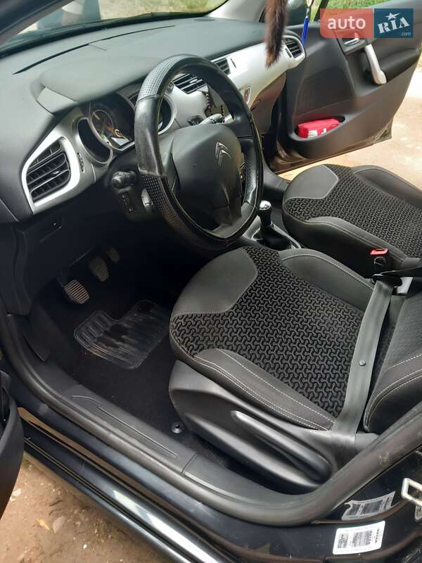 Хетчбек Citroen C3 2011 в Калуші
