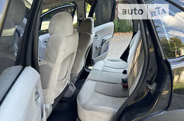 Хетчбек Citroen C3 2002 в 