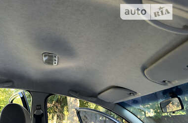 Хетчбек Citroen C3 2002 в 