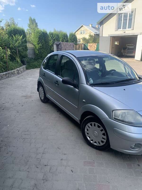 Хэтчбек Citroen C3 2007 в Золочеве
