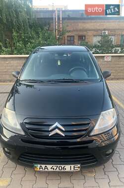 Хэтчбек Citroen C3 2008 в Киеве