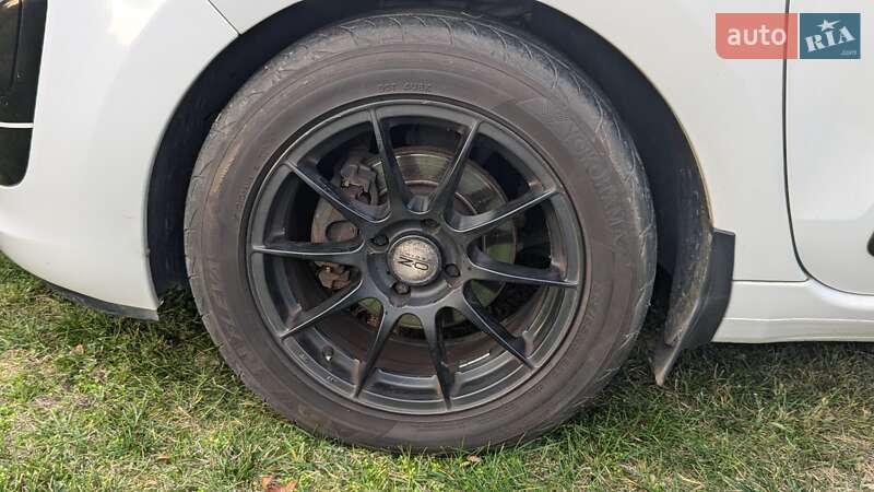 Хэтчбек Citroen C3 2013 в Каменском