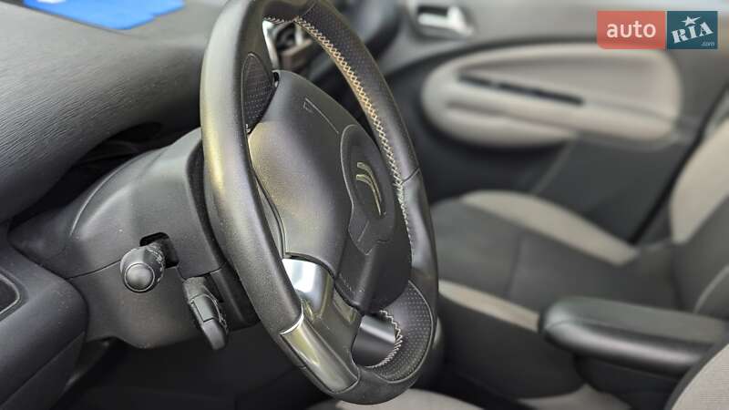 Хэтчбек Citroen C3 2013 в Каменском