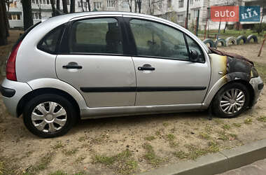 Хэтчбек Citroen C3 2003 в Новояворовске