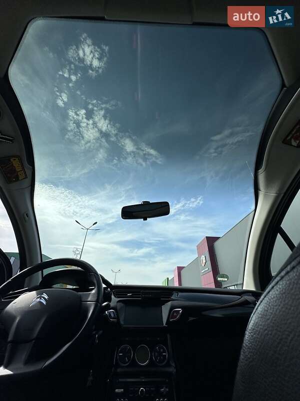Хэтчбек Citroen C3 2012 в Киеве фото 5 Хэтчбек Citroen C3 2012 в Киеве
