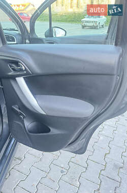 Хэтчбек Citroen C3 2012 в 