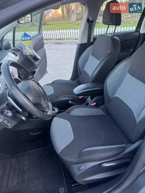 Хэтчбек Citroen C3 2012 в Бережанах