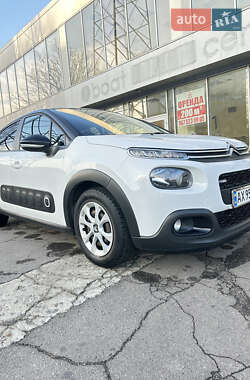 Хэтчбек Citroen C3 2017 в 