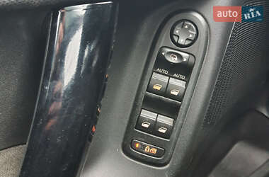 Хэтчбек Citroen C3 2010 в 