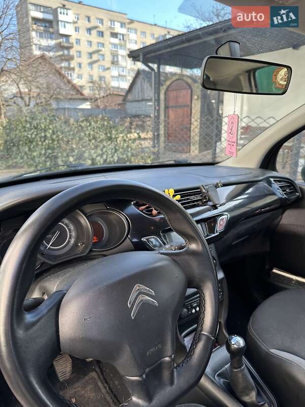 Хэтчбек Citroen C3 2011 в Луцке