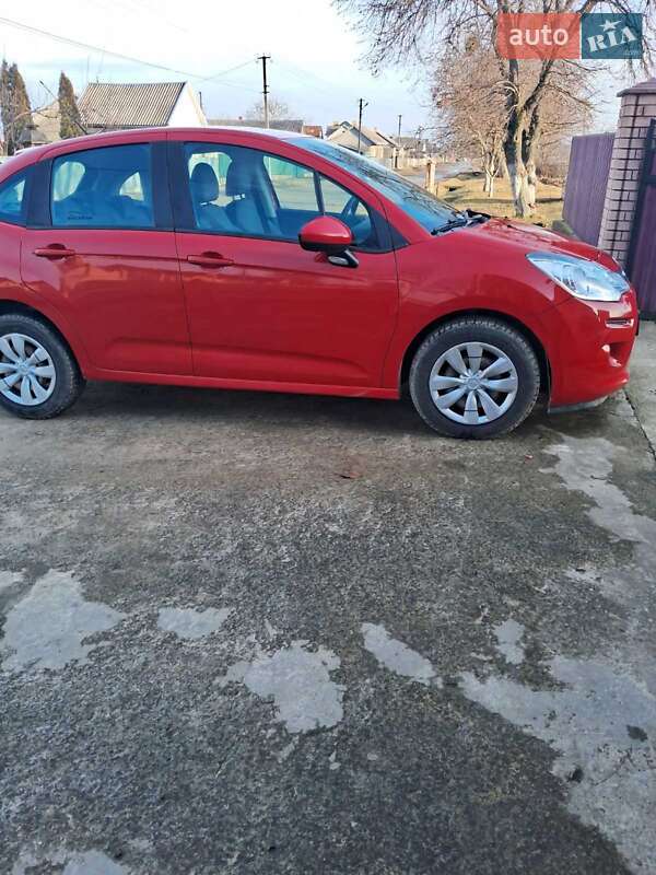 Хэтчбек Citroen C3 2014 в 