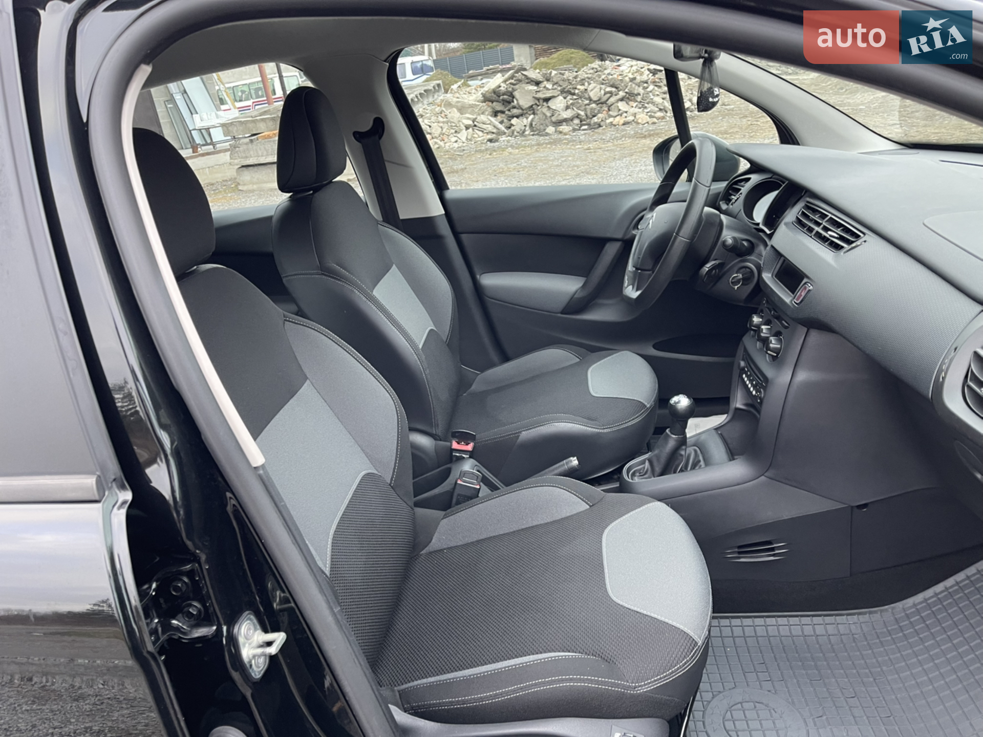 Citroen C3 2013 VIN VF7SCHFV0DW523646 фото оголошення 24 з 36