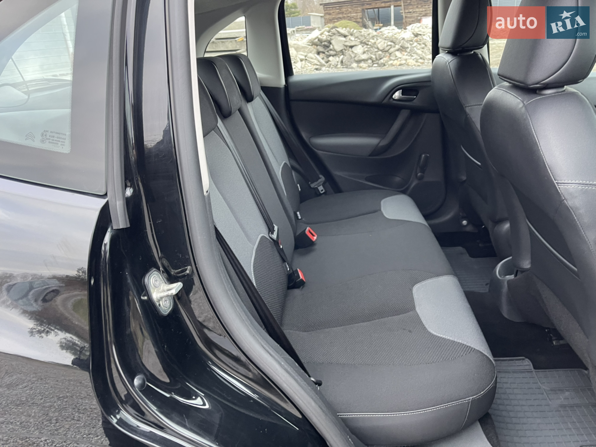 Citroen C3 2013 VIN VF7SCHFV0DW523646 фото оголошення 27 з 36