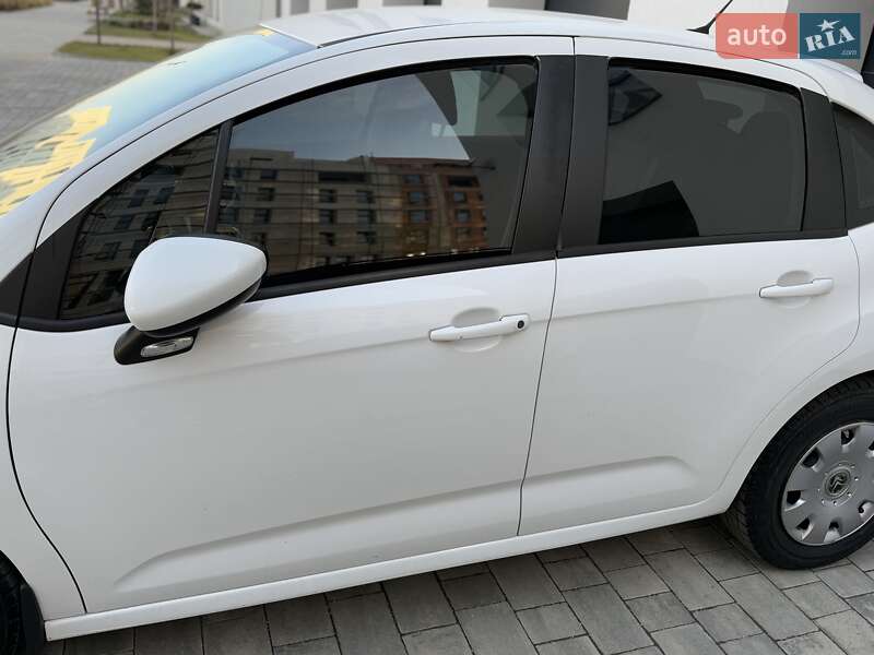 Хэтчбек Citroen C3 2012 в Ужгороде