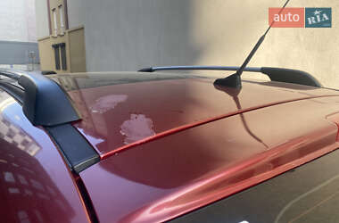 Хэтчбек Citroen C3 2010 в 