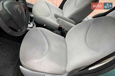 Хэтчбек Citroen C3 2006 в 