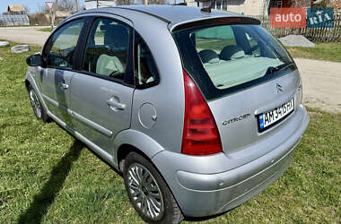 Хэтчбек Citroen C3 2005 в 
