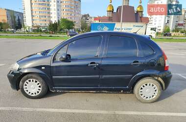 Хэтчбек Citroen C3 2007 в 