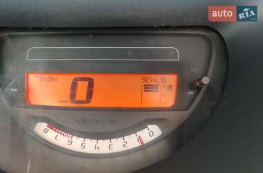 Хэтчбек Citroen C3 2007 в 