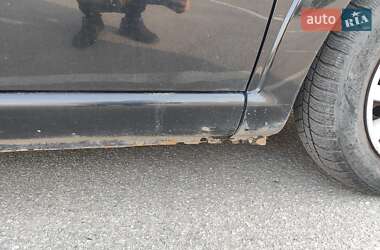 Хэтчбек Citroen C3 2007 в 