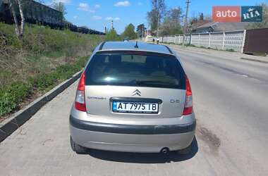 Хэтчбек Citroen C3 2007 в 