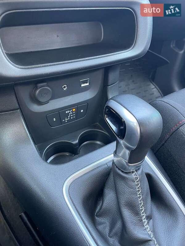 Хетчбек Citroen C3 2017 в Чернівцях