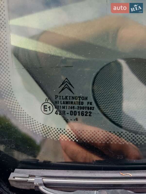 Хэтчбек Citroen C3 2006 в Черновцах