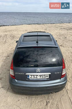 Хэтчбек Citroen C3 2005 в 