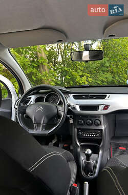 Хэтчбек Citroen C3 2011 в 