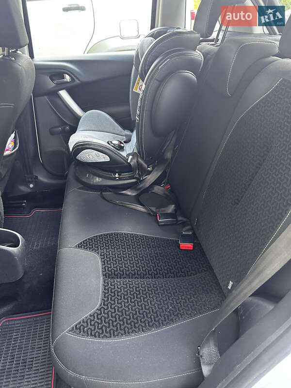 Хэтчбек Citroen C3 2011 в Чорткове