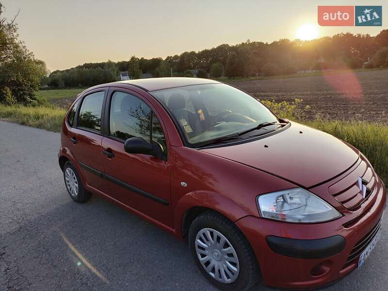 Хэтчбек Citroen C3 2009 в Киеве