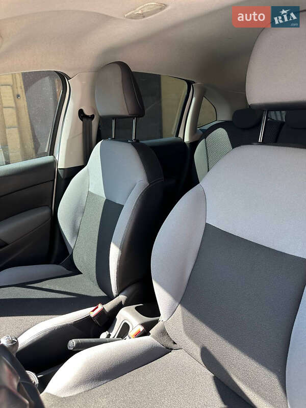 Хэтчбек Citroen C3 2013 в Луцке