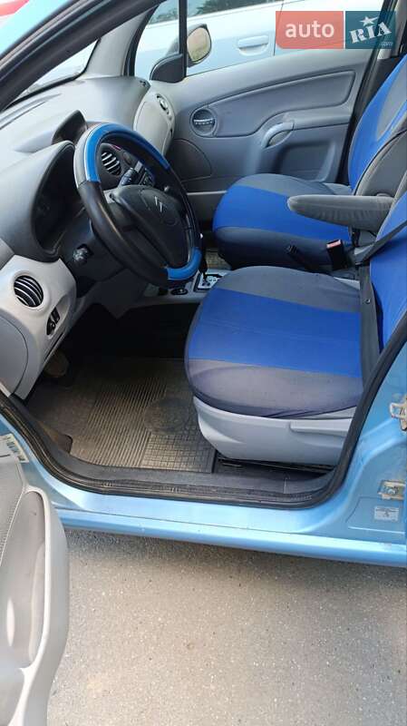 Хэтчбек Citroen C3 2004 в Черновцах